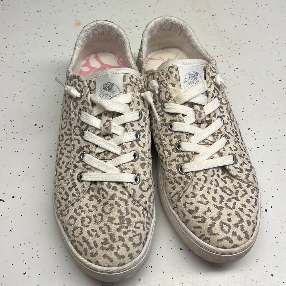 Roxy women shoes. Size 9.